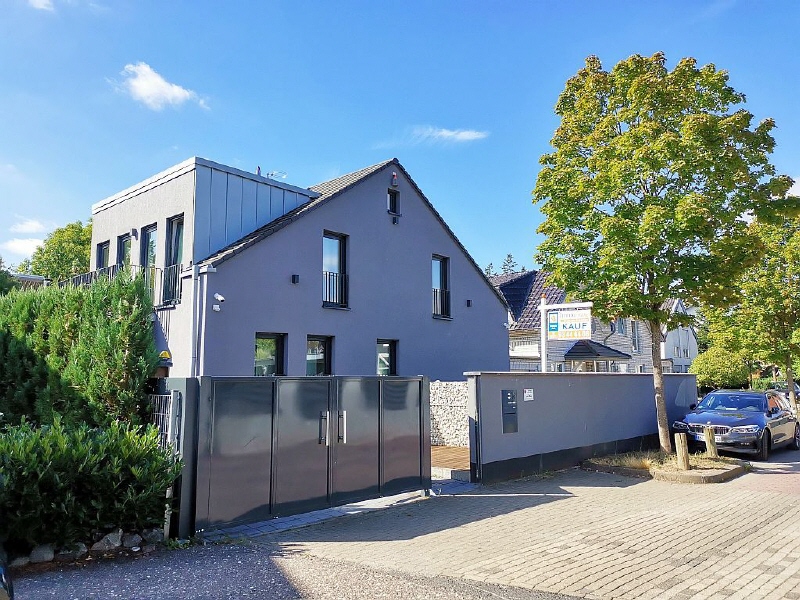 Einfamilienhaus in Köln, Rath, 302 m² Immomaxx