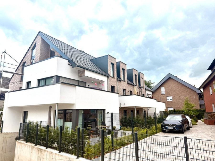 Ihr neues Zuhause mit gehobener Ausstattung und Einbauküche - Wohnen