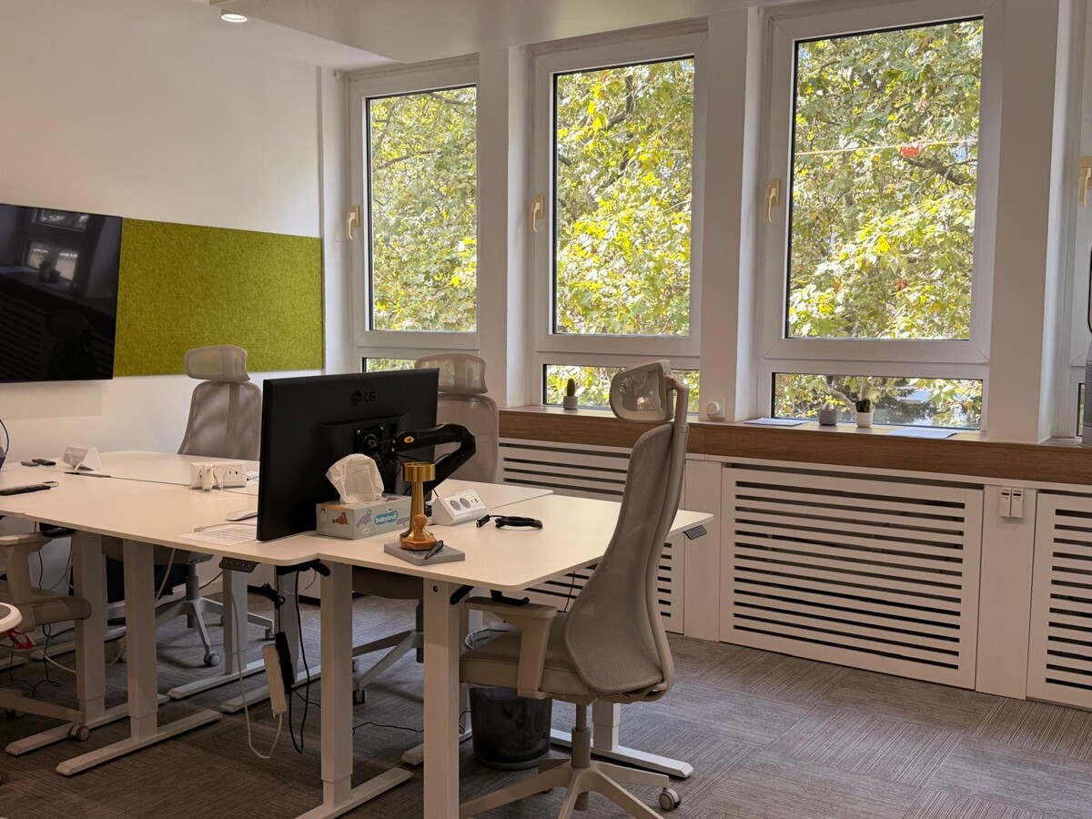 96,7 m² Bürofläche am Kaiser-Wilhelm-Ring – 4 Büroräume | Aufzug | Glasfaser - Photo 5