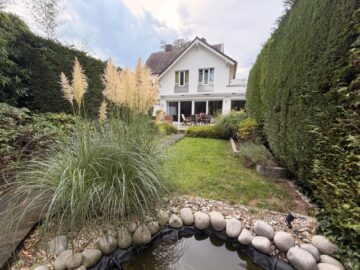 Familienleben in Köln-Merheim: Großzügige Doppelhaushälfte mit Garten & Garage, 51109 Köln, Merheim, Doppelhaushälfte